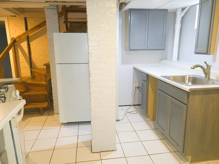 454 Conover Ter #BASEMENT — Photo 6