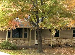 3204 Country Park Dr, Toddville, IA 52341