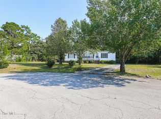 103 Yew Court, Hubert, NC 28539