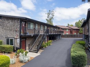 8020 Beverly Dr, Rohnert Park, CA 94928