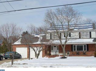 561 Mercer St, Hamilton, NJ 08690