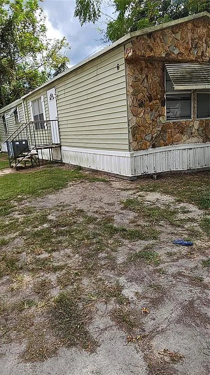 2 bed, 2.0 bath, 960 sqft, $1,200 — Photo 1