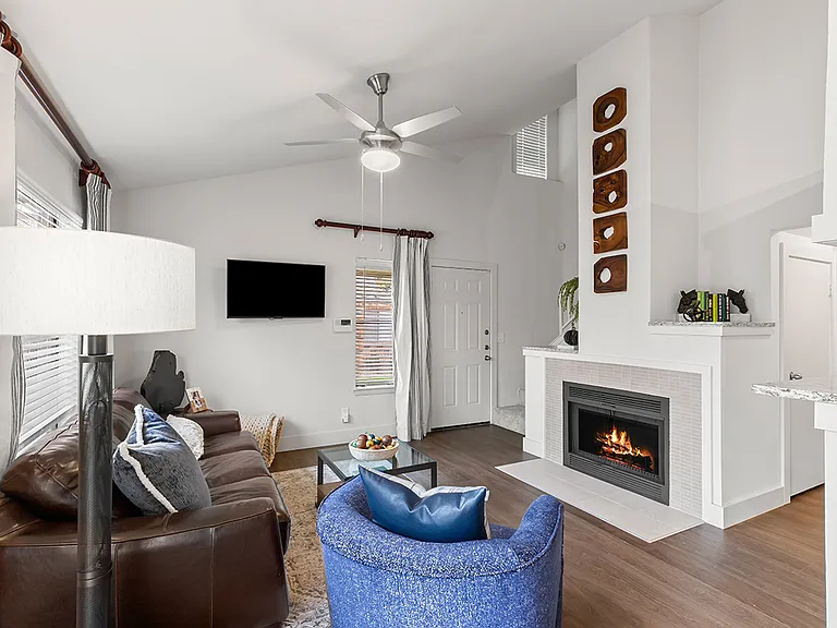 Rosemeade Townhomes — Photo 19