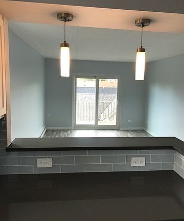 4th image of 300 Circle Ave APT 4A