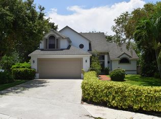12870 Upper Cove Dr, Wellington, FL 33414