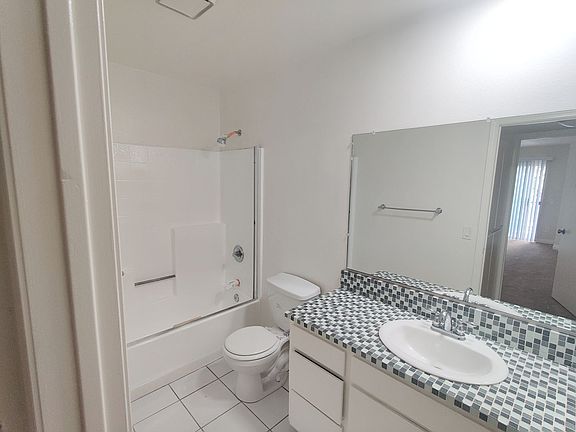 5th image of 9841 White Oak Ave APT 207