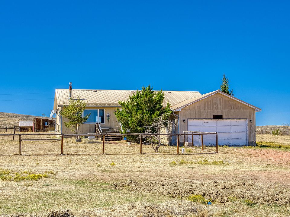 1st image of 12 Prairie Ln
