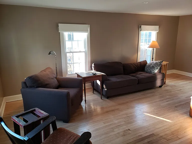35 Jackson St #1 — Photo 4