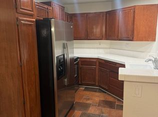 697 Sutton Crest Trl UNIT 111, Oak Park, CA 91377