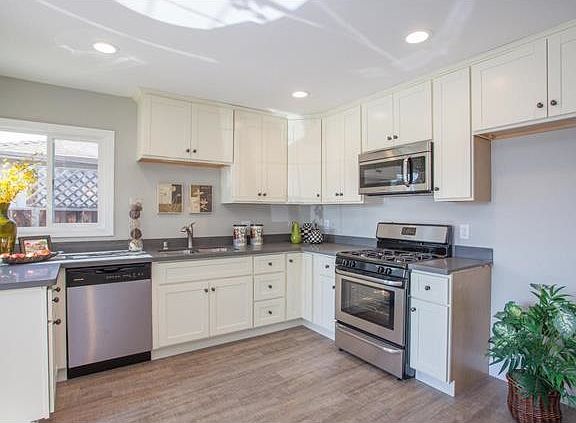 4th image of 1615 E San Fernando St