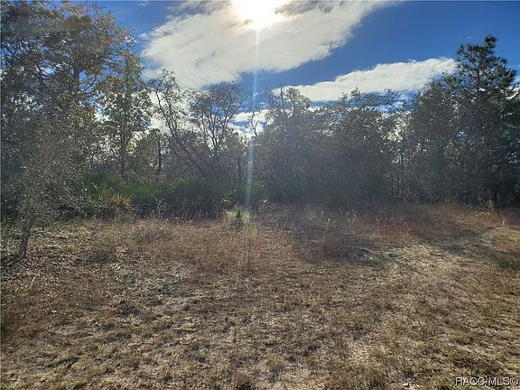 5th image of 3214 W Hampshire Blvd