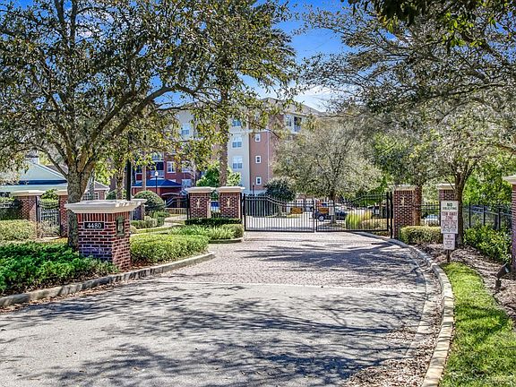 4880 Deerwood Lake Pkwy #263 MLS-2