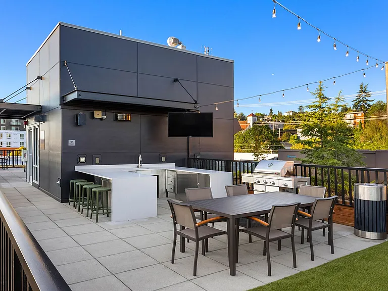 Contour Apartments — Photo 21