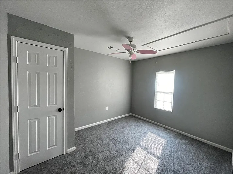 2508 S Texas Ave — Photo 14
