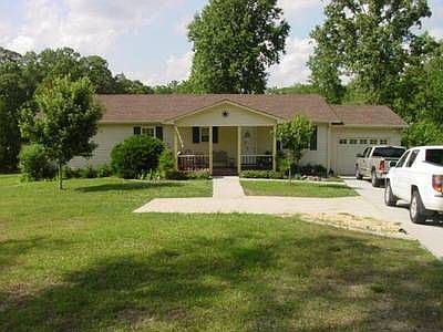 1st image of 135 County Road 103