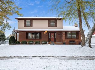 4815 Twana Dr, Des Moines, IA 50310