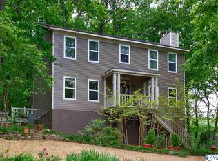 701 Shirley Ct SE, Huntsville, AL 35803