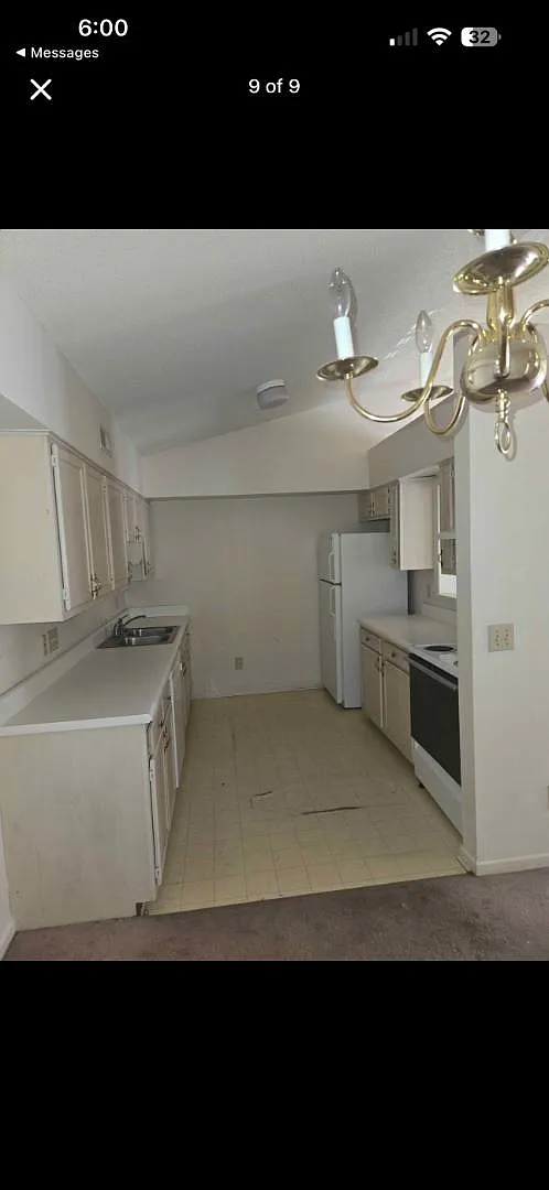 802 Spruill Ct — Photo 4