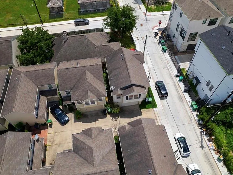 1510 Robin St #A — Photo 15