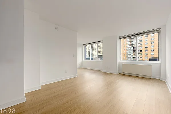 Rented by A&E Real Estate Management | media 6