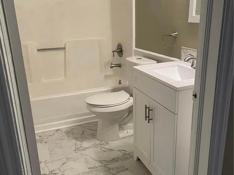 2332 Gurley Dr — Photo 10
