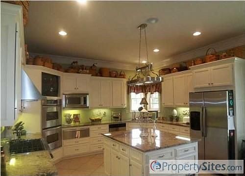 4th image of 2900 Oakleigh Ln SE