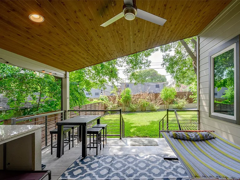 2113 Glendale Pl — Photo 39