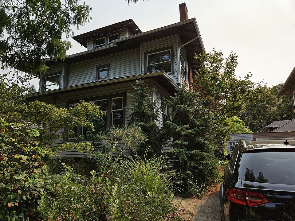 1st image of 2626 NE 16th Ave
