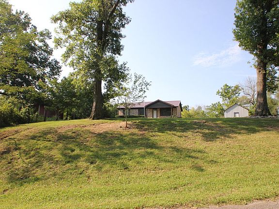 2nd image of 719 Mike Brown Ln