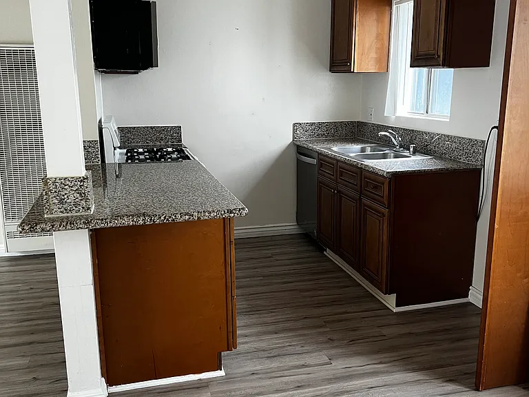 2308 Clark Ln #3 — Photo 5