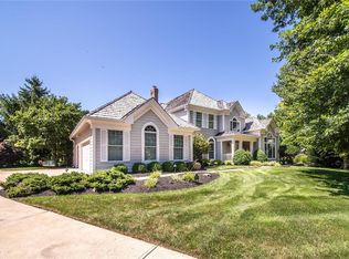 1209 Bonhomme Branch Ct, Chesterfield, MO 63005