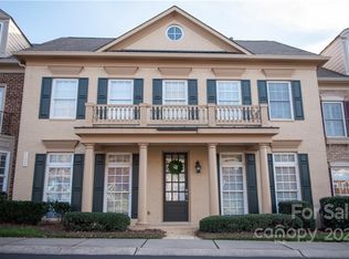 11809 Easthampton Cir, Charlotte, NC 28277