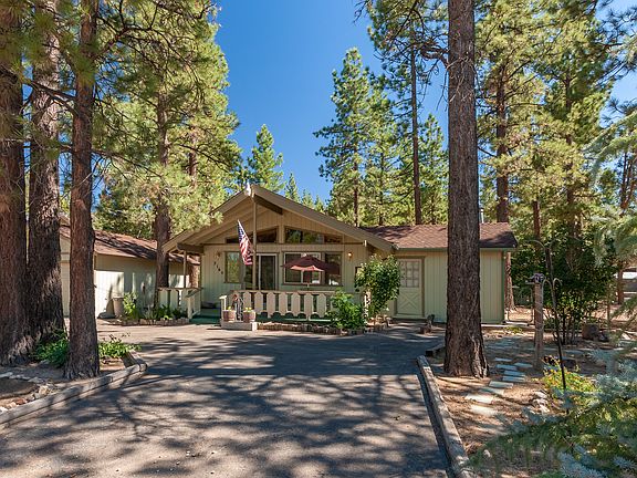 3rd image of 2160 Fern Ln
