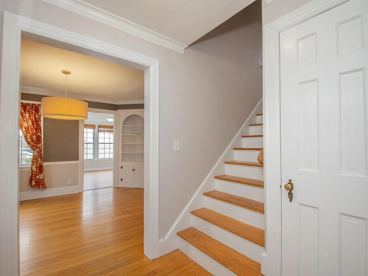 3 bed, 1.5 bath, 1523 sqft, $3,500 — Photo 4