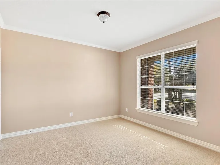 13019 Chandler Chase Ct — Photo 6