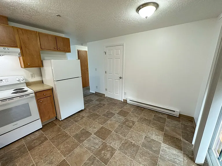 3446-3462 Hadley St NE — Photo 8