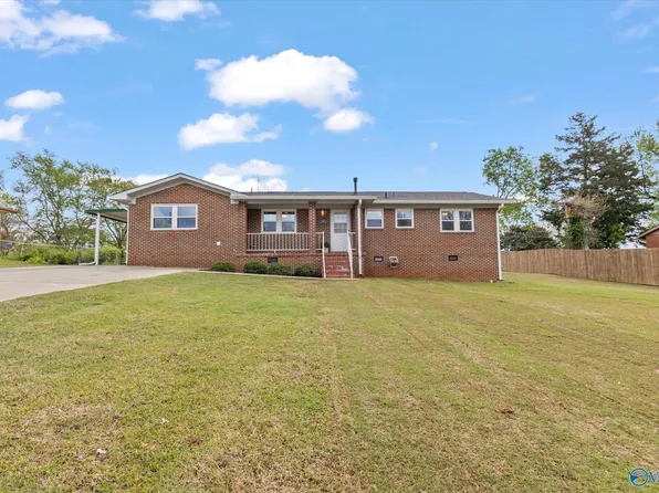 2016 Morningside Dr NW, Huntsville, AL 35810