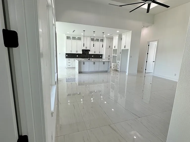 124 Sea Grape Ln — Photo 7