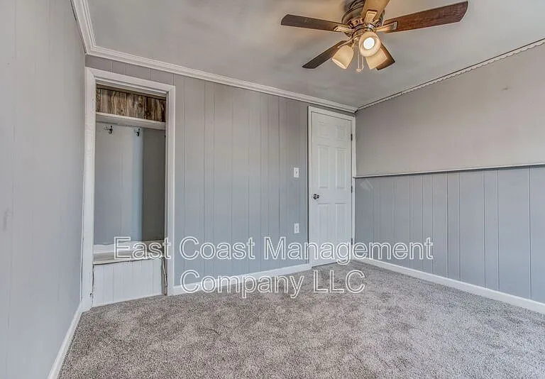 1253 Sargeant St — Photo 4