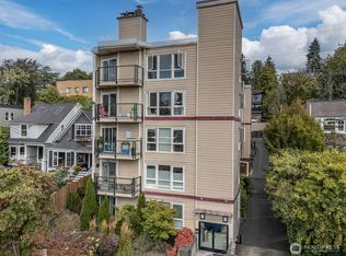 900 Summit Avenue E #303, Seattle, WA