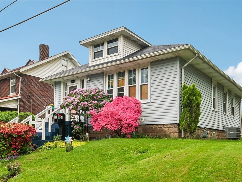 1st image of 304 Leblanc St