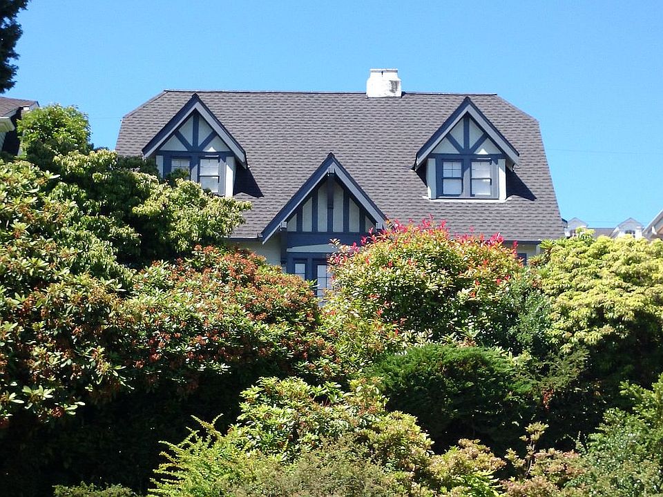 1st image of 2811 11th Ave E