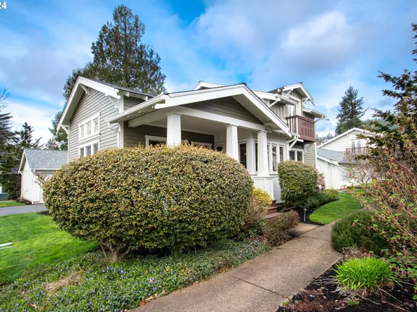 7071 SE Clinton St, Portland, OR 97206