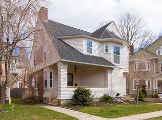4 Clinton Pl, New Bedford, MA 02740