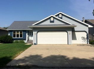 15609 Furman Rd, Spirit Lake, IA 51360