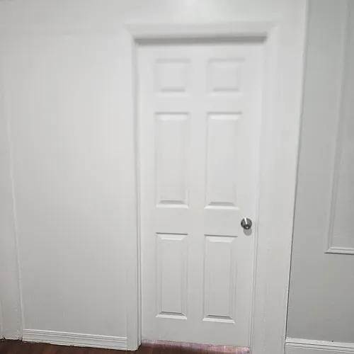 257 Hollywood Ave Photo 1