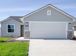 4216 Hewitt St, Caldwell, ID 83605