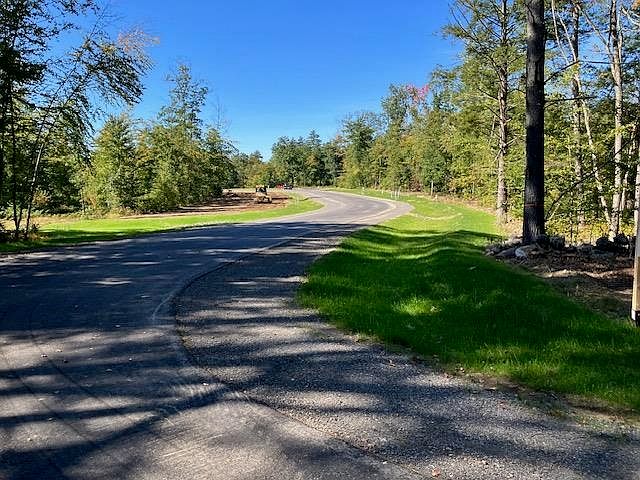 2nd image of Meadowbrook Road #3-5