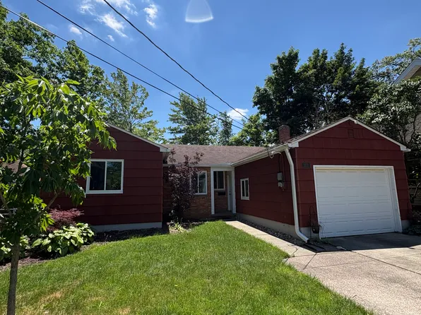 103 N Rocky River Dr, Berea, OH 44017
