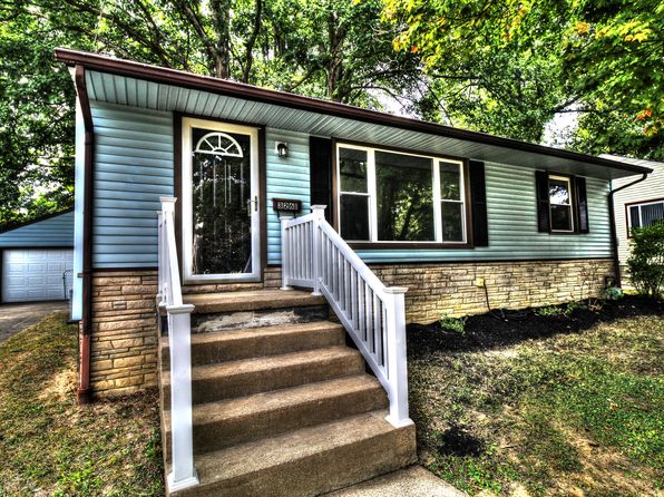 3261 Quentin Dr